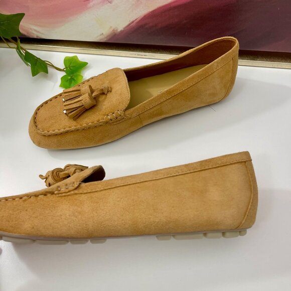 Marc Fisher LT Suede Moccasin Tassel Loafers in Medion Natural Size 6 - Picture 8 of 15